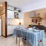 公寓 Casa Marina Di *